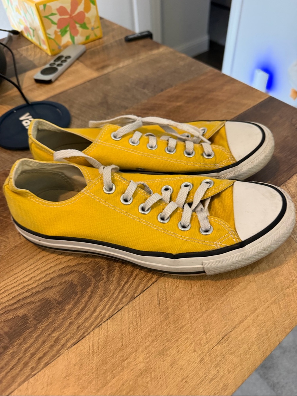 Converse Yellow Low-Top Womens 7/Mens 5 Canvas Sneakers